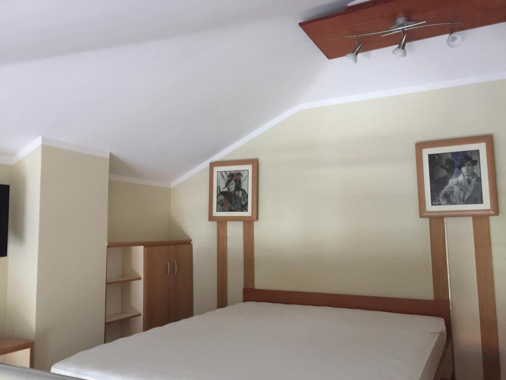 Villa Sara Guesthouse Sveti Stefan Habitación foto